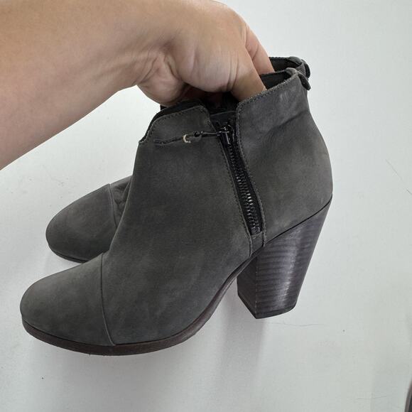 Rag‎ & Bone Boots Womens 37.5 Grey Black Harrow Suede Block Heel Ankle Bootie - Picture 10 of 11
